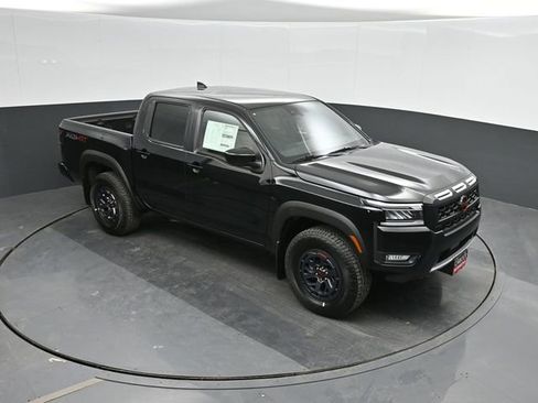 Used 2025 Nissan Frontier PRO-4X image 31