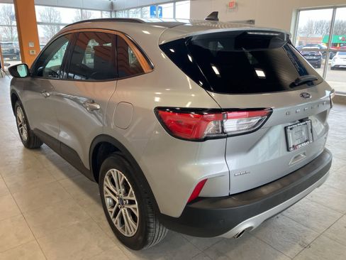 Used 2022 Ford Escape SEL image 7