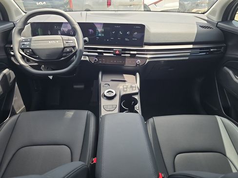 New 2026 Kia Sportage EX AWD/4WD image 13