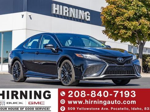 Used 2023 Toyota Camry XSE image 1