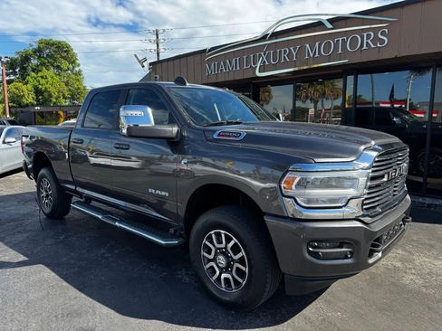 Used 2024 RAM 2500 Laramie AWD/4WD image 4