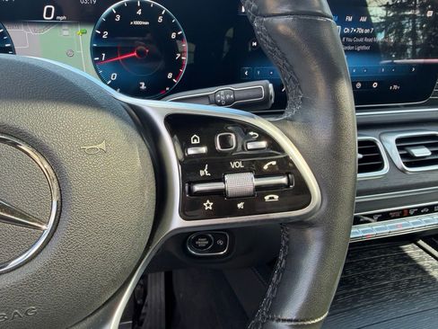 Used 2022 Mercedes-Benz GLE 350 4MATIC w/ Premium Package image 23