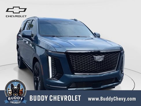 Used 2025 Cadillac Escalade Sport Platinum AWD/4WD image 1