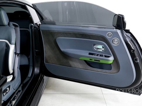 Used 2024 Rolls-Royce Spectre w/ Spectre Launch Package image 11