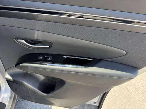 Used 2022 Hyundai Tucson Limited FWD image 10