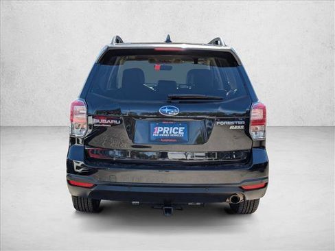 Used 2017 Subaru Forester 2.5i Limited image 7