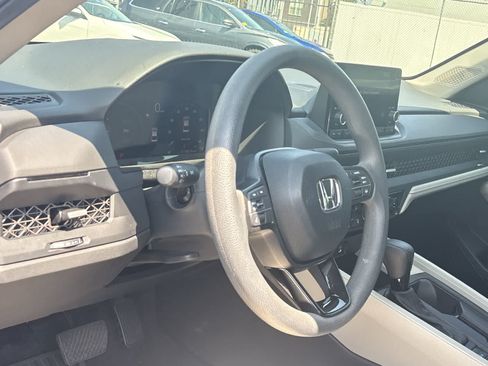Used 2024 Honda Accord EX image 2