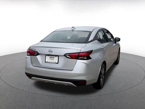 Used 2025 Nissan Versa SV FWD image 15