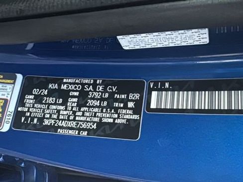 Used 2024 Kia Forte LXS image 38