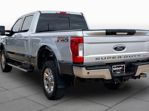 Used 2017 Ford F250 Lariat w/ Chrome Package AWD/4WD image 11