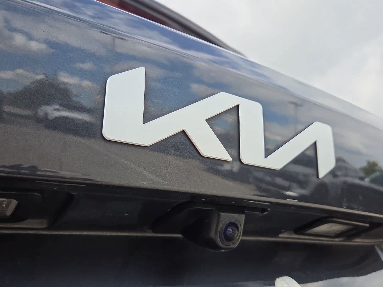 Certified 2023 Kia Sorento SX Prestige AWD/4WD image 11