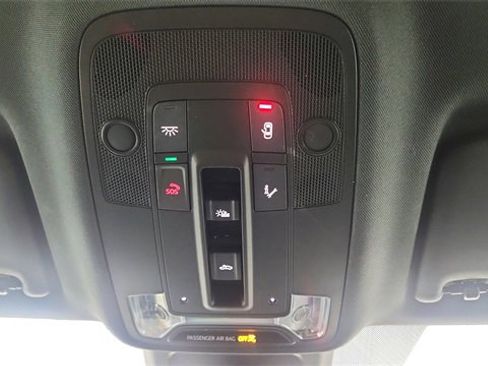 Used 2023 Audi Q3 2.0T Premium Plus w/ Premium Plus Package image 57