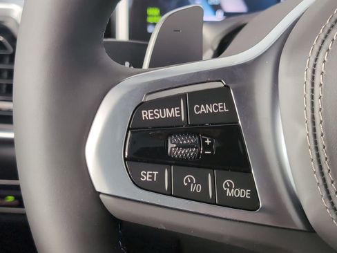 New 2026 BMW X7 M60i image 14