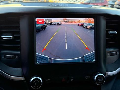 Used 2024 RAM 3500 Big Horn image 27