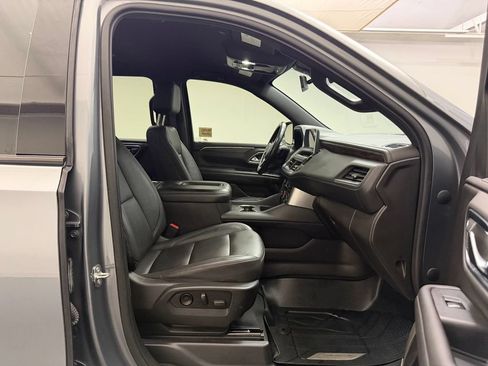 Used 2021 Chevrolet Tahoe Z71 w/ Max Trailering Package AWD/4WD image 26
