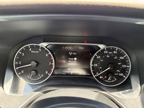Used 2023 Nissan Rogue SL w/ SL Premium Package FWD image 13