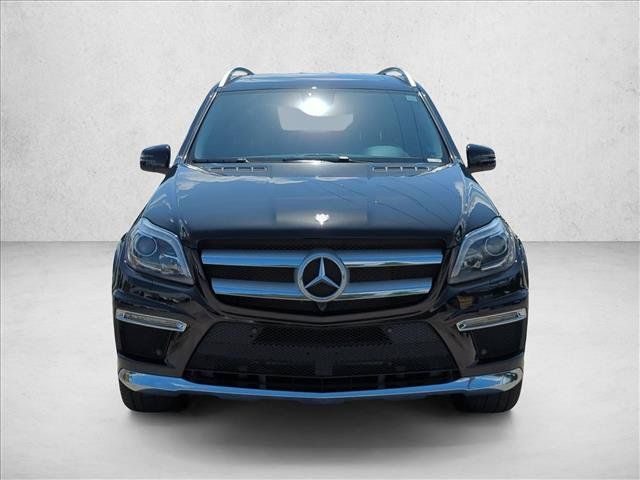 Used 2016 Mercedes-Benz GL 550 4MATIC image 2