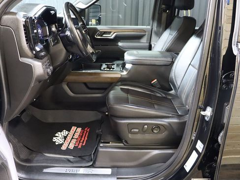 Used 2024 Chevrolet Silverado 2500 High Country w/ High Country Premium Package image 53