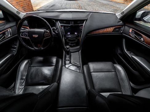 Used 2019 Cadillac CTS Luxury image 5