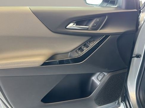 New 2026 Chevrolet Equinox LT image 10