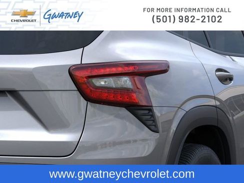 New 2026 Chevrolet Trax LS image 11