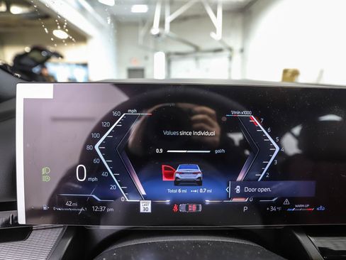 New 2026 BMW 530i xDrive 530i xDrive w/ M Sport Package image 14