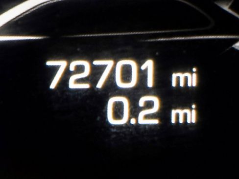 Used 2019 Porsche Cayenne image 3