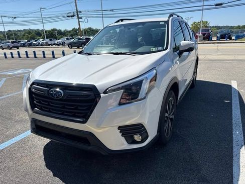 Used 2023 Subaru Forester Limited AWD/4WD image 2