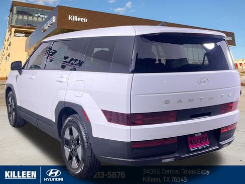 New 2026 Hyundai Santa Fe SE image 5