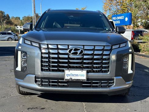 Used 2023 Hyundai Palisade Calligraphy image 5