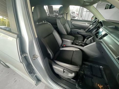Used 2018 Volkswagen Atlas SE image 30