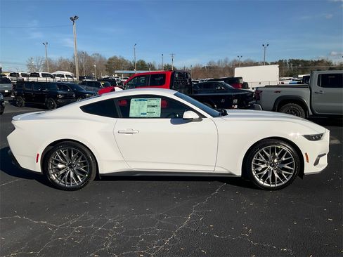 New 2026 Ford Mustang Premium image 4