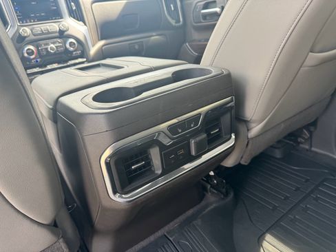 Used 2019 GMC Sierra 1500 SLT w/ SLT Premium Package AWD/4WD image 16