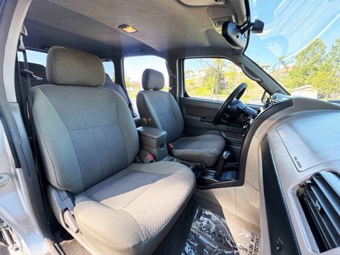 Used 2004 Nissan Xterra XE image 27