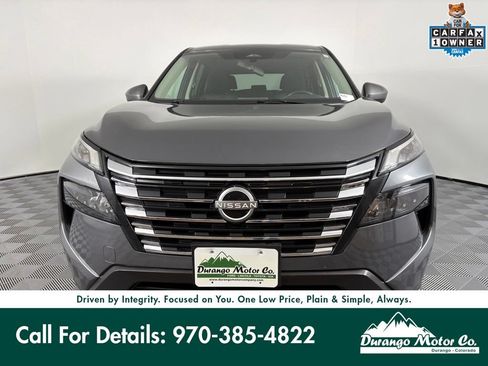 Used 2025 Nissan Rogue SV AWD/4WD image 3