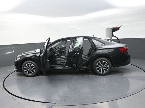 New 2026 Volkswagen Jetta S image 32