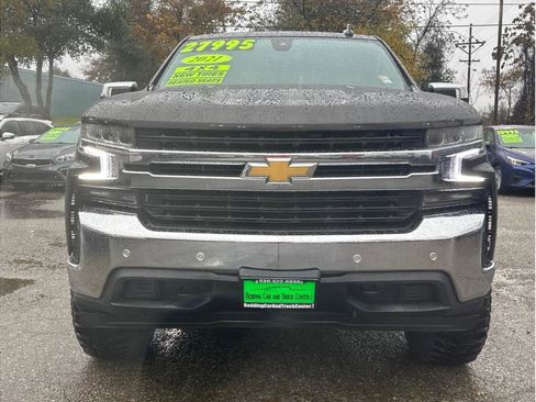 Used 2021 Chevrolet Silverado 1500 LT w/ Safety Package II image 2