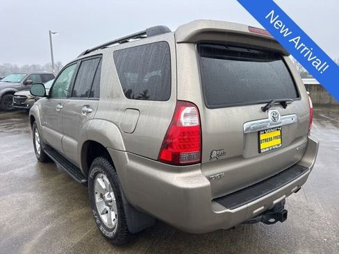 Used 2007 Toyota 4Runner SR5 image 5