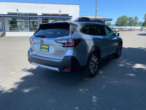 Used 2023 Subaru Outback Touring XT AWD/4WD image 7