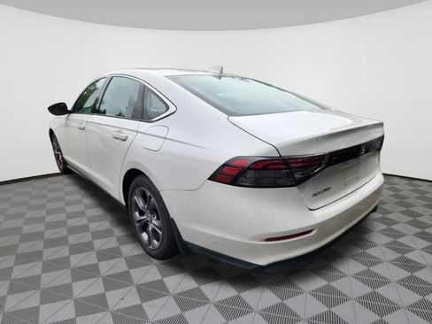 Used 2023 Honda Accord EX image 3