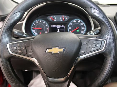 Used 2025 Chevrolet Malibu LT FWD image 31