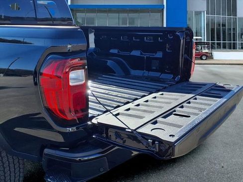 New 2026 GMC Canyon Elevation w/ Convenience Package image 26