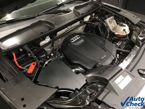 Used 2019 Audi Q5 2.0T Premium Plus w/ Premium Plus Package AWD/4WD image 39