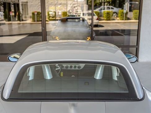 Used 2009 BMW Z4 sDrive35i image 17