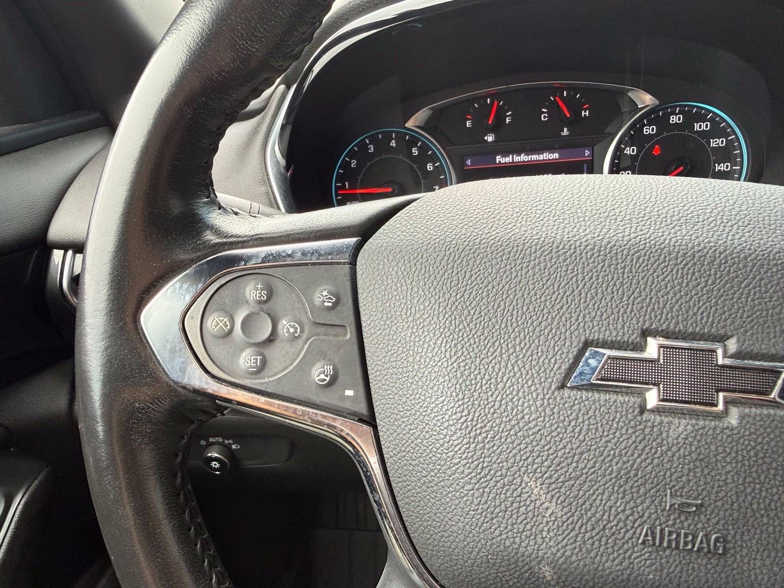 Used 2022 Chevrolet Traverse RS AWD/4WD image 38