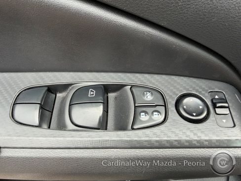 Used 2022 Nissan Altima 2.5 SV FWD image 18