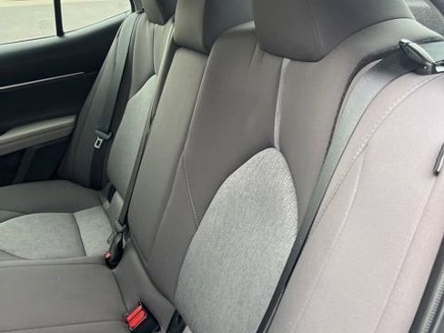 Used 2023 Toyota Camry LE image 9