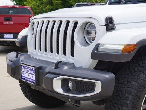 Used 2020 Jeep Gladiator Overland w/ Quick Order Package 24E North AWD/4WD image 11