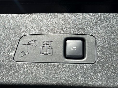 New 2026 Lincoln Corsair Premiere image 14