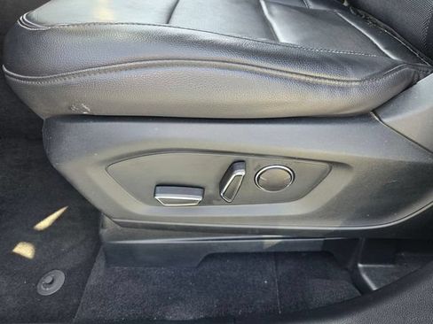Used 2020 Ford Explorer Limited AWD/4WD image 16